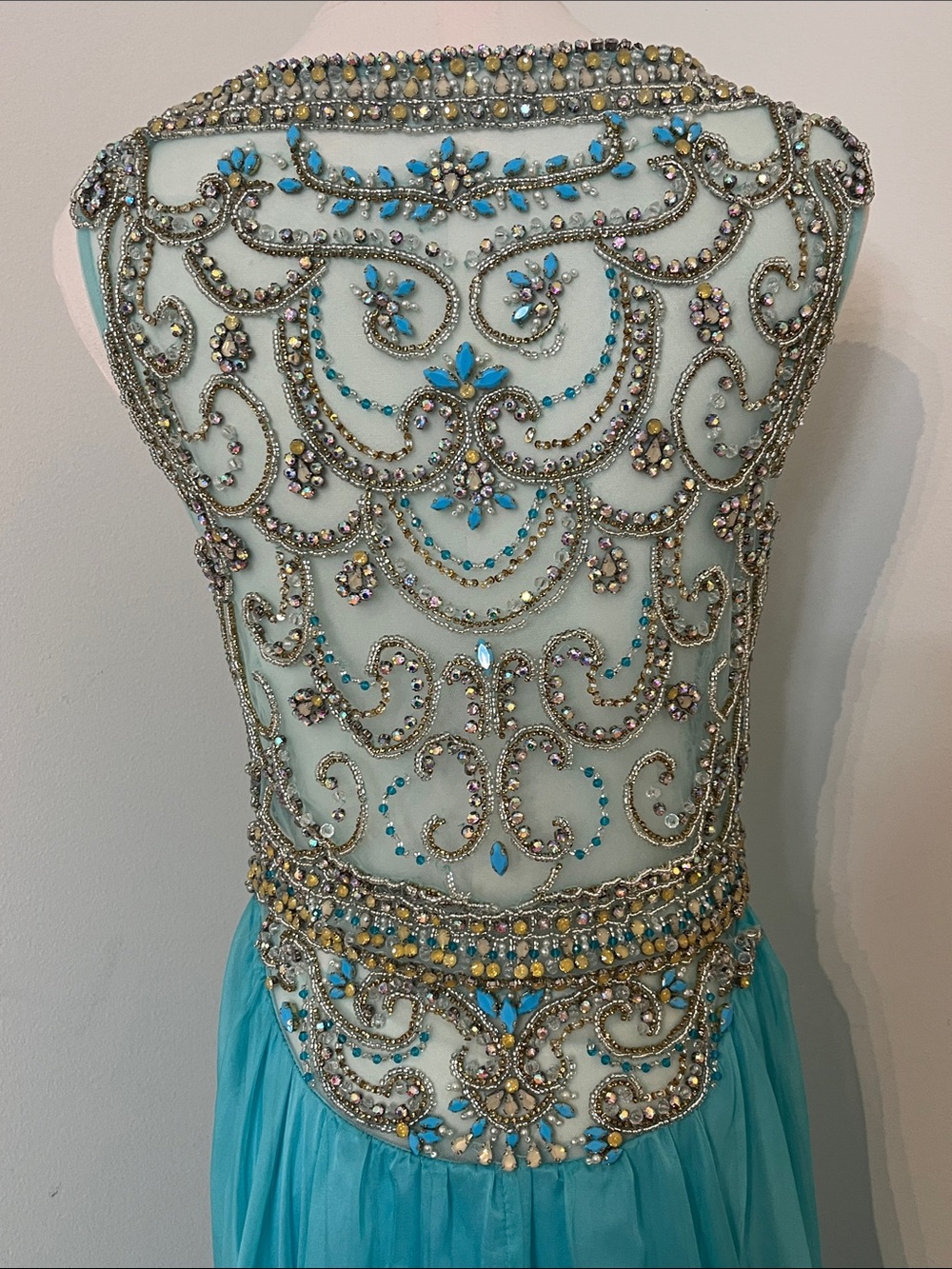 Jovani 21029 Long Formal Gown - Picture 12 of 17